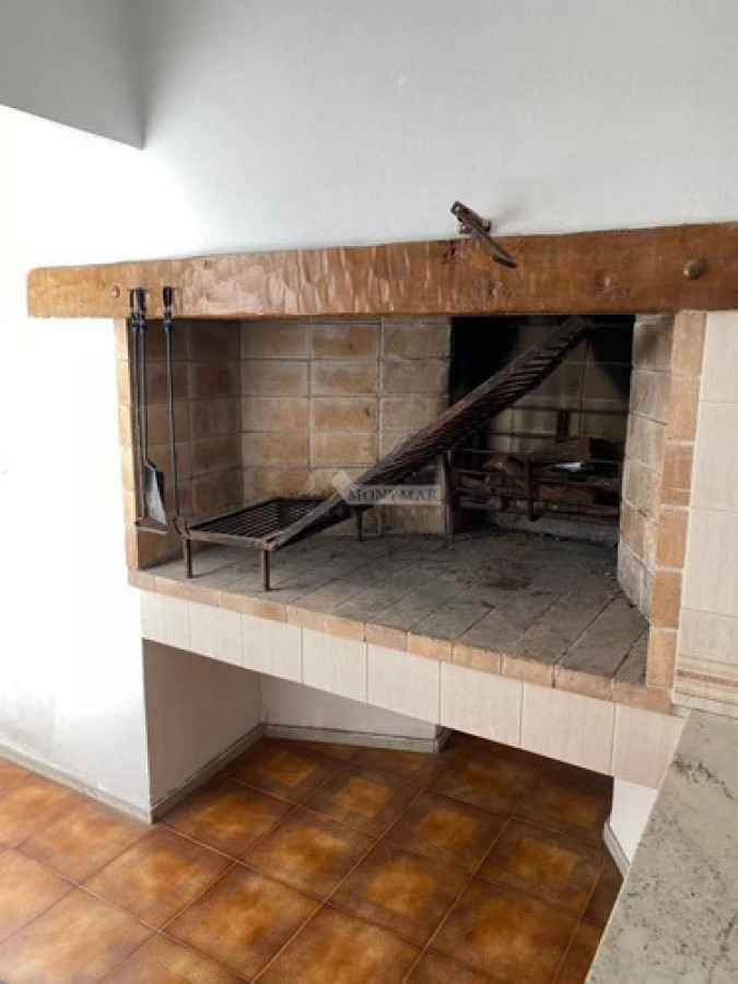 Apartamento ID.11466 - Venta Con Renta Excelente Apartamento 5 Dormitorios 4 Baños Garaje En Punta Carretas