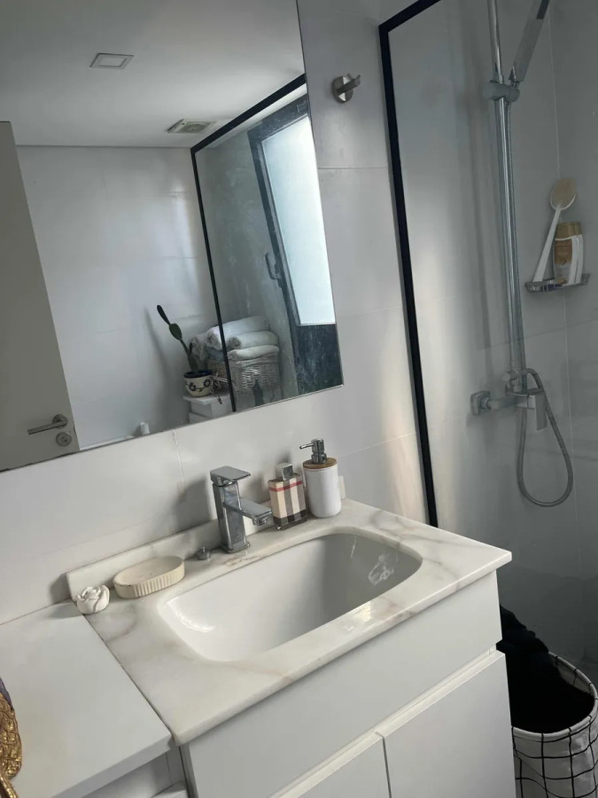 Apartamento ID.9630 - Alquiler Hermoso Monambiente Amueblado Con Garage En Punta Carretas