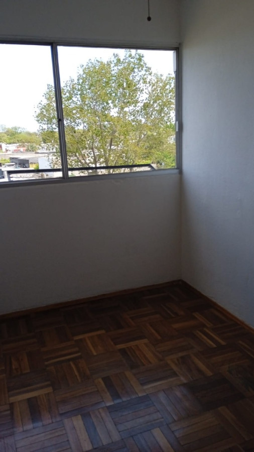 Apartamento ID.9696 - Hermoso Apartamento De 2 Dorm Muy Iluminado