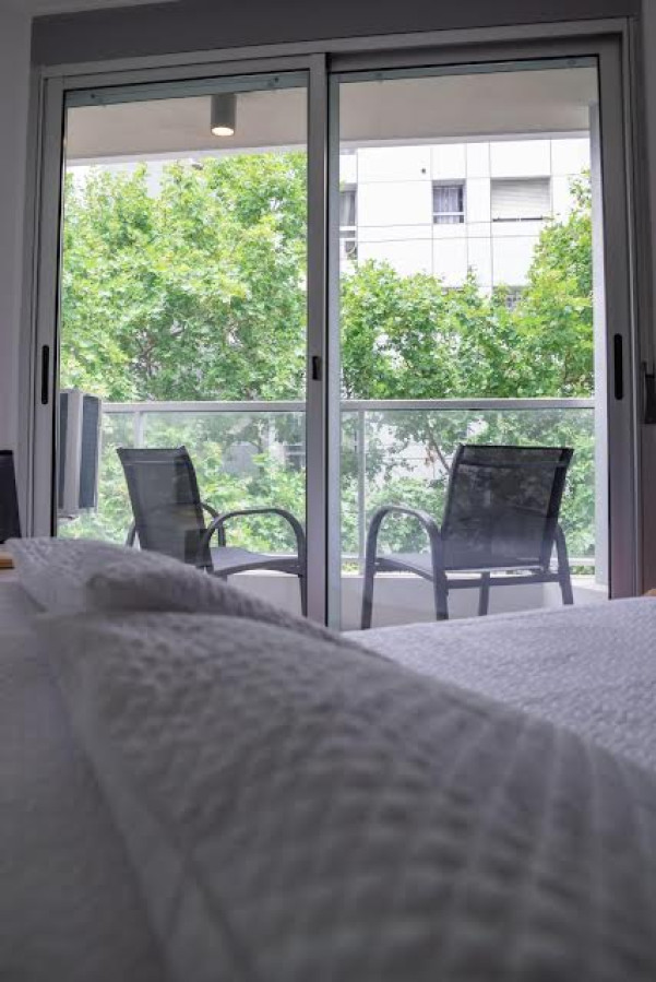 Apartamento ID.9746 - Hermoso Apartamento De 1 Dorm Con Balcón Amueblado