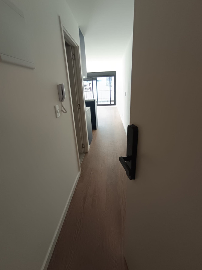 Apartamento ID.10856 - Alquiler Amplio Monoambiente A Estrenar Opción Garaje Cordón