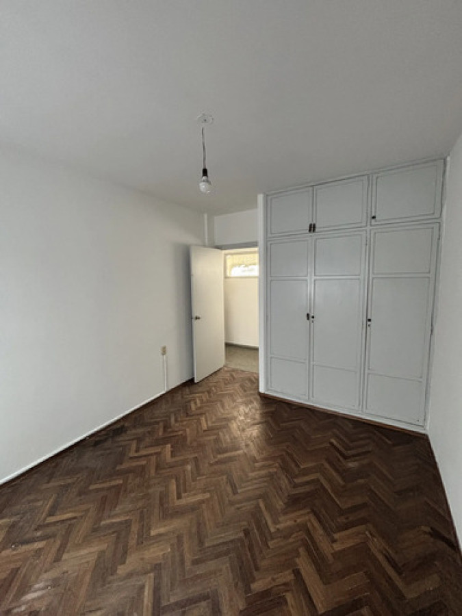 Apartamento ID.12647 - Alquiler Amplio Apartamento 2 Dormitorios Frente Al Casmu La Blanqueada