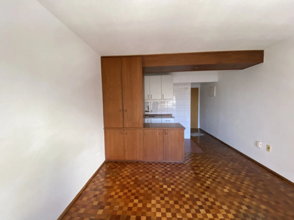 Apartamento ID.11927 - Alquiler de monoambiente en Pocitos