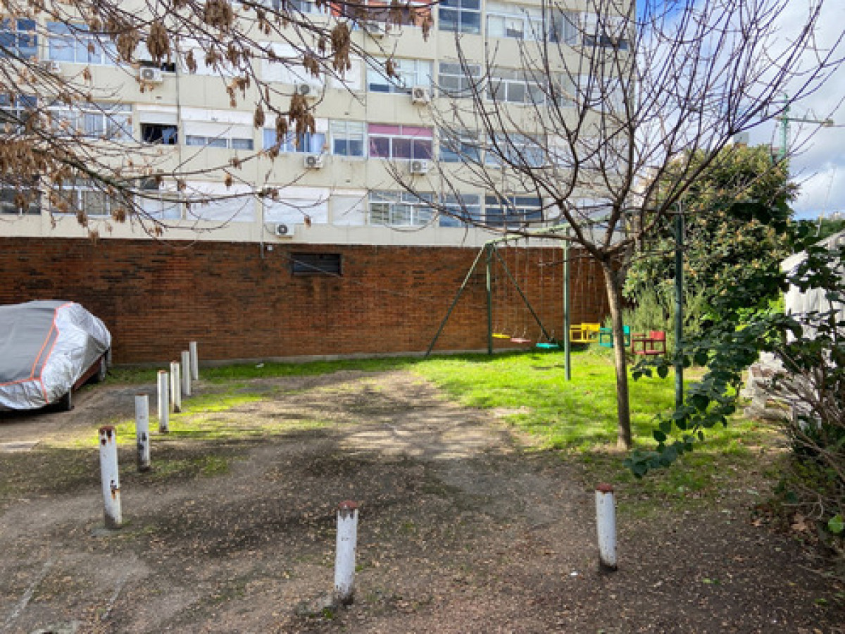 Apartamento ID.9831 - Venta Apartamento Impecable De 2 Dormitorios En La Blanqueada