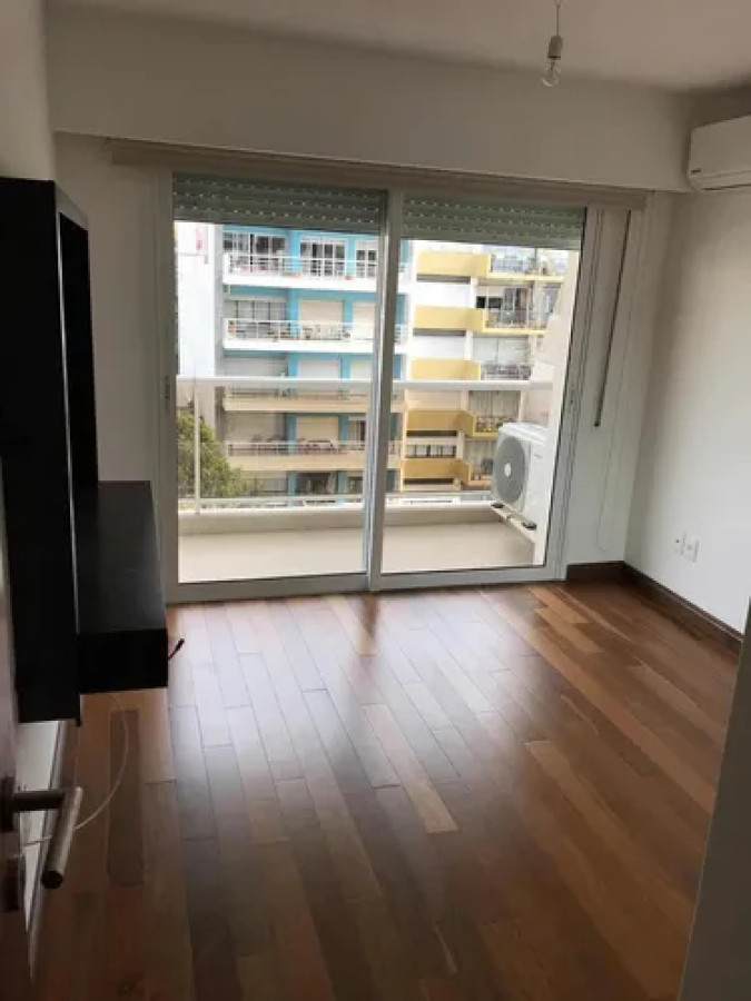 Apartamento ID.9893 - Alquiler Apartamento 1 Dormitorio Cochera Pocitos