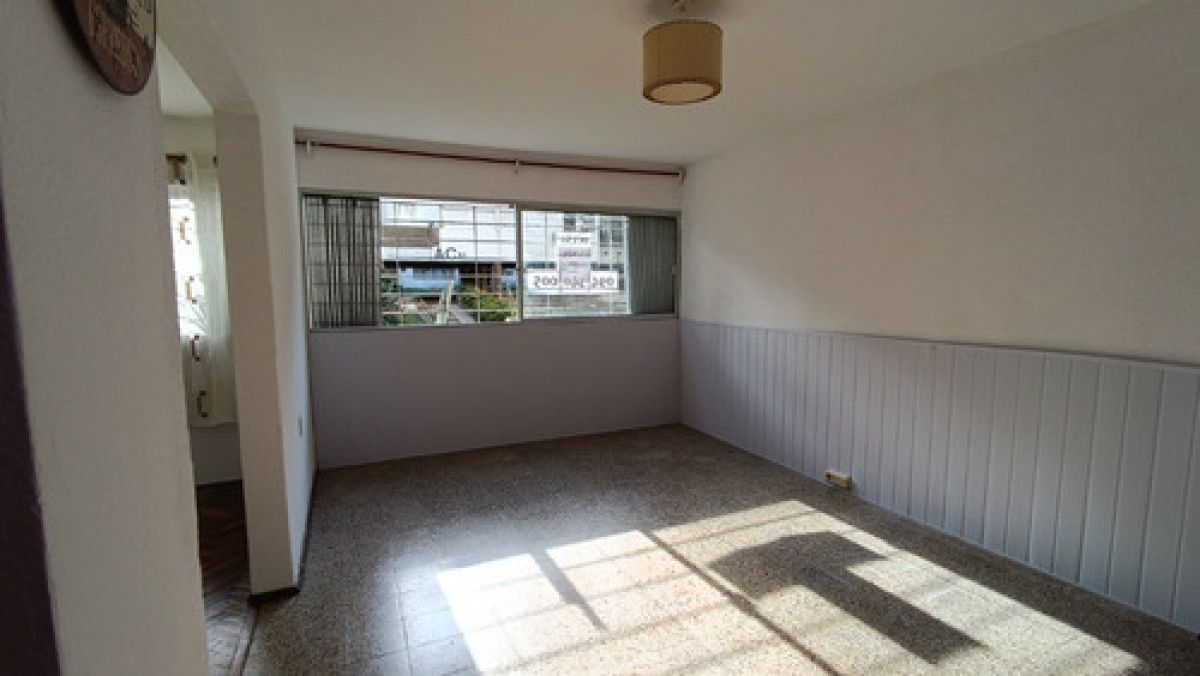 Apartamento ID.9909 - Amplio Apartamento De 3 Dorm En Euskal Erria