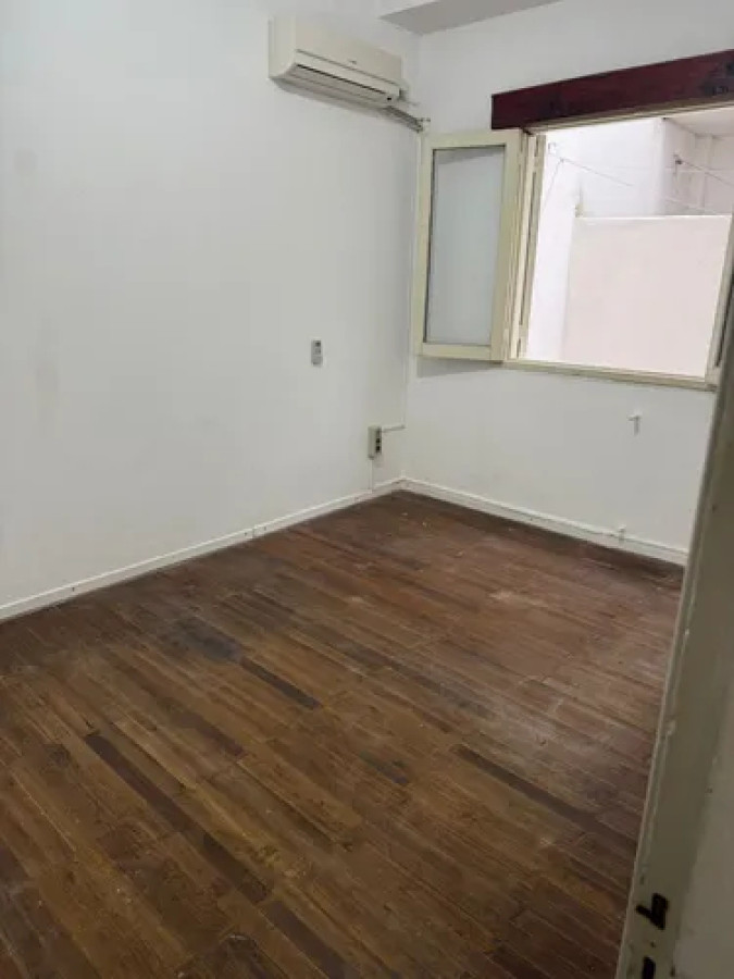 Apartamento ID.9950 - En Venta Apartamento 2 Dormitorios Y Patio En Centro De Montevideo