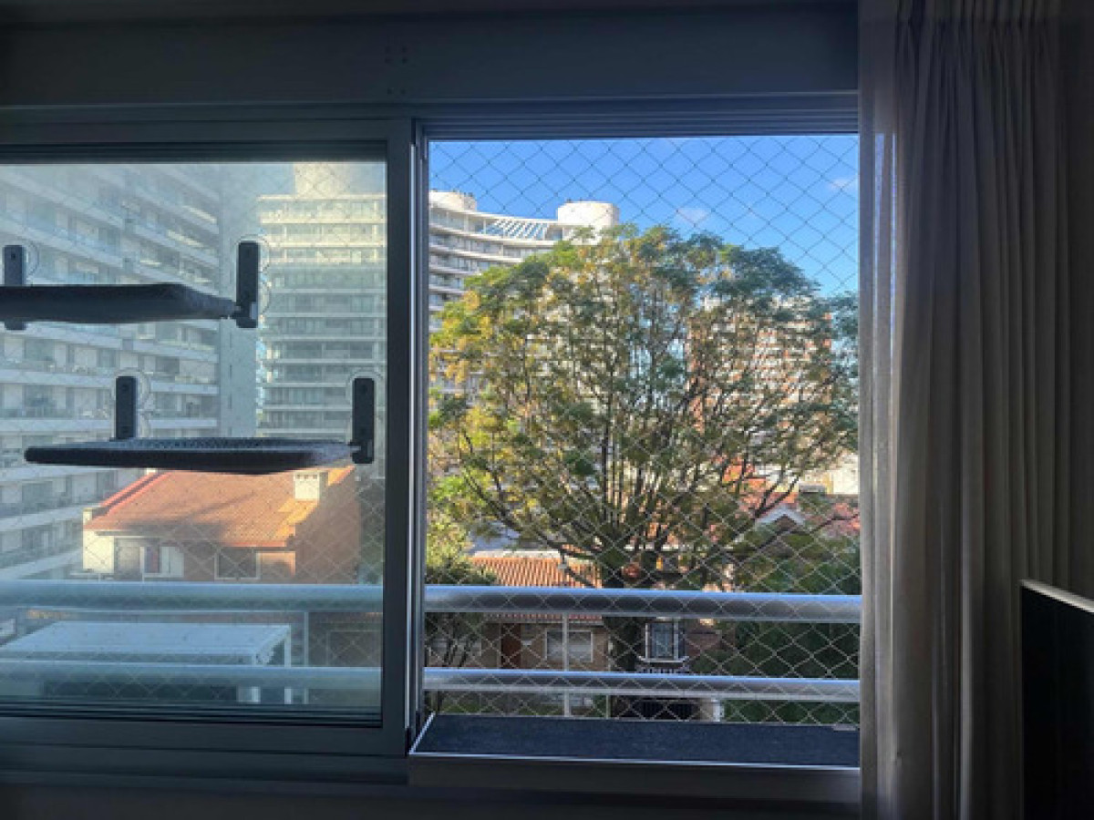 Apartamento ID.9990 - Venta Apartamento De 2 Dormitorios En Malvin