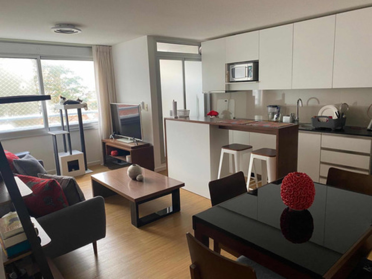 Apartamento ID.9990 - Venta Apartamento De 2 Dormitorios En Malvin