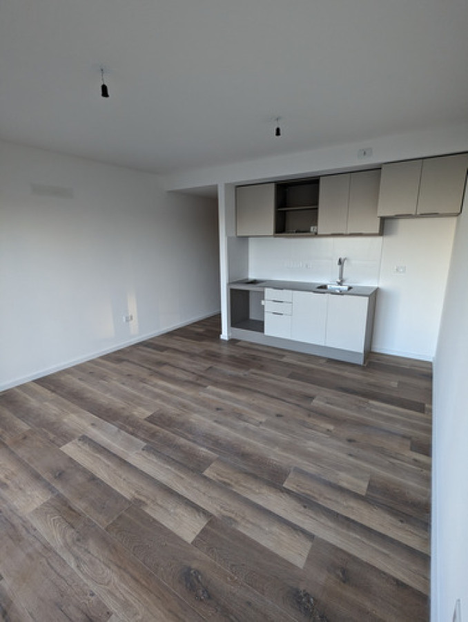 Apartamento ID.11768 - Alquiler de monoambiente en Cordon