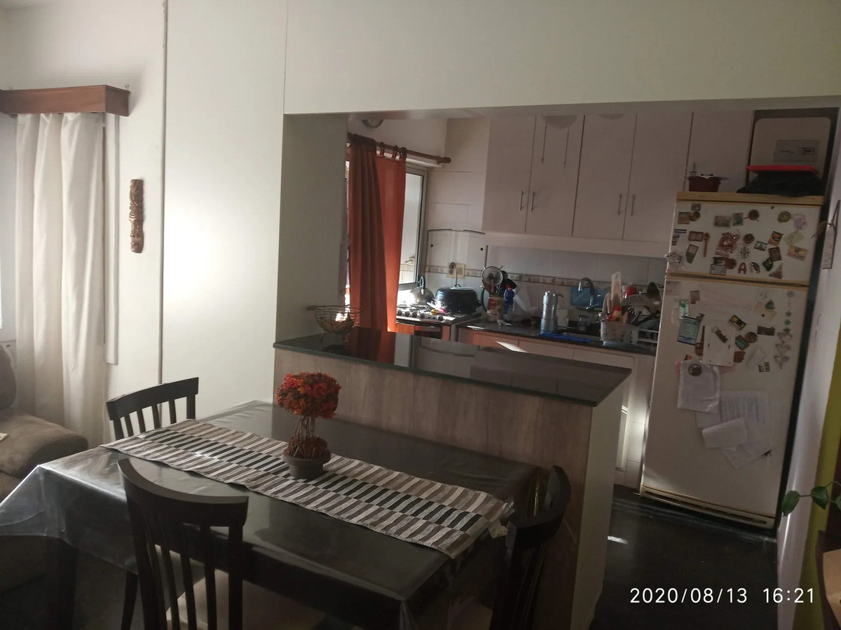 Apartamento ID.12873 - Venta Apartamento Dúplex 2 Dormitorios Sobre Avenida 8 De Octubre Y Pan De Azúcar Flor De Maroñas