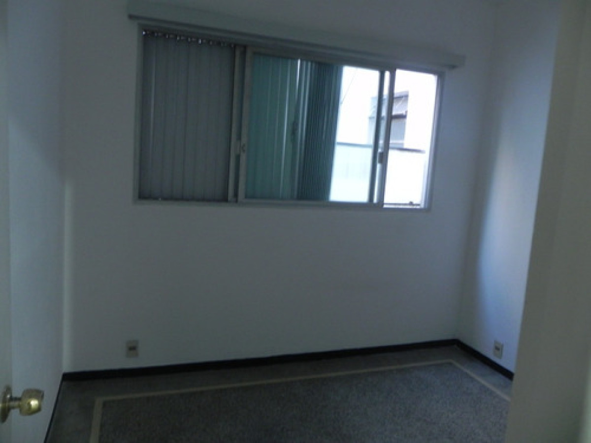Apartamento ID.9523 - Alquiler Apartamento En Pocitos De 2 Dormitorios