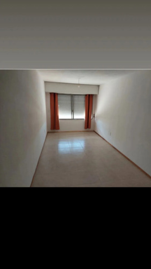 Apartamento ID.12210 - Alquiler Monoambiente Muy Buena Vista A 18 De Julio Cordon