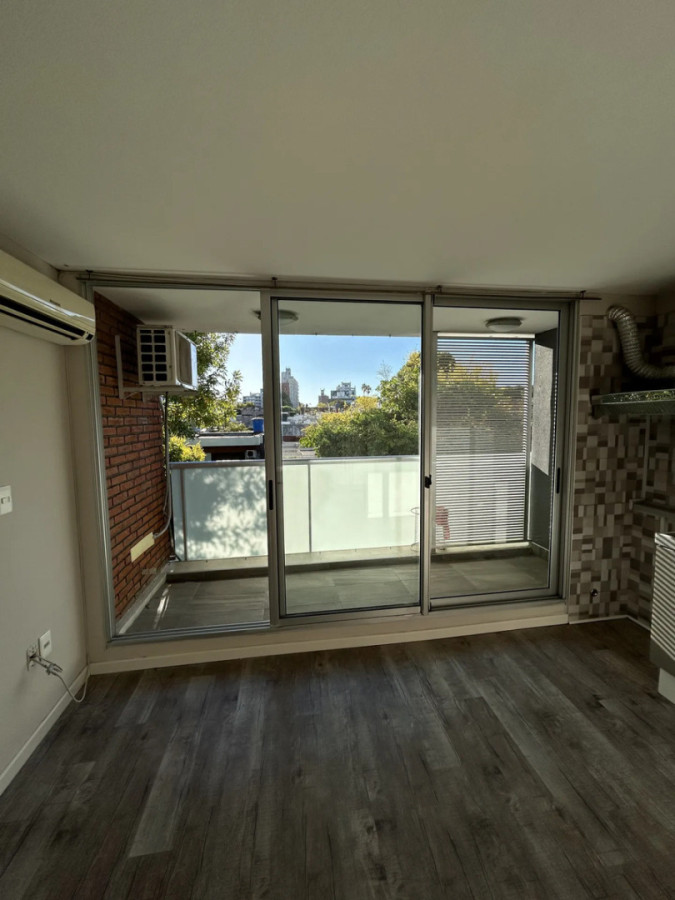 Apartamento ID.12571 - Alquiler Apartamento 2 Dormitorios Con Cochera La Blanqueada