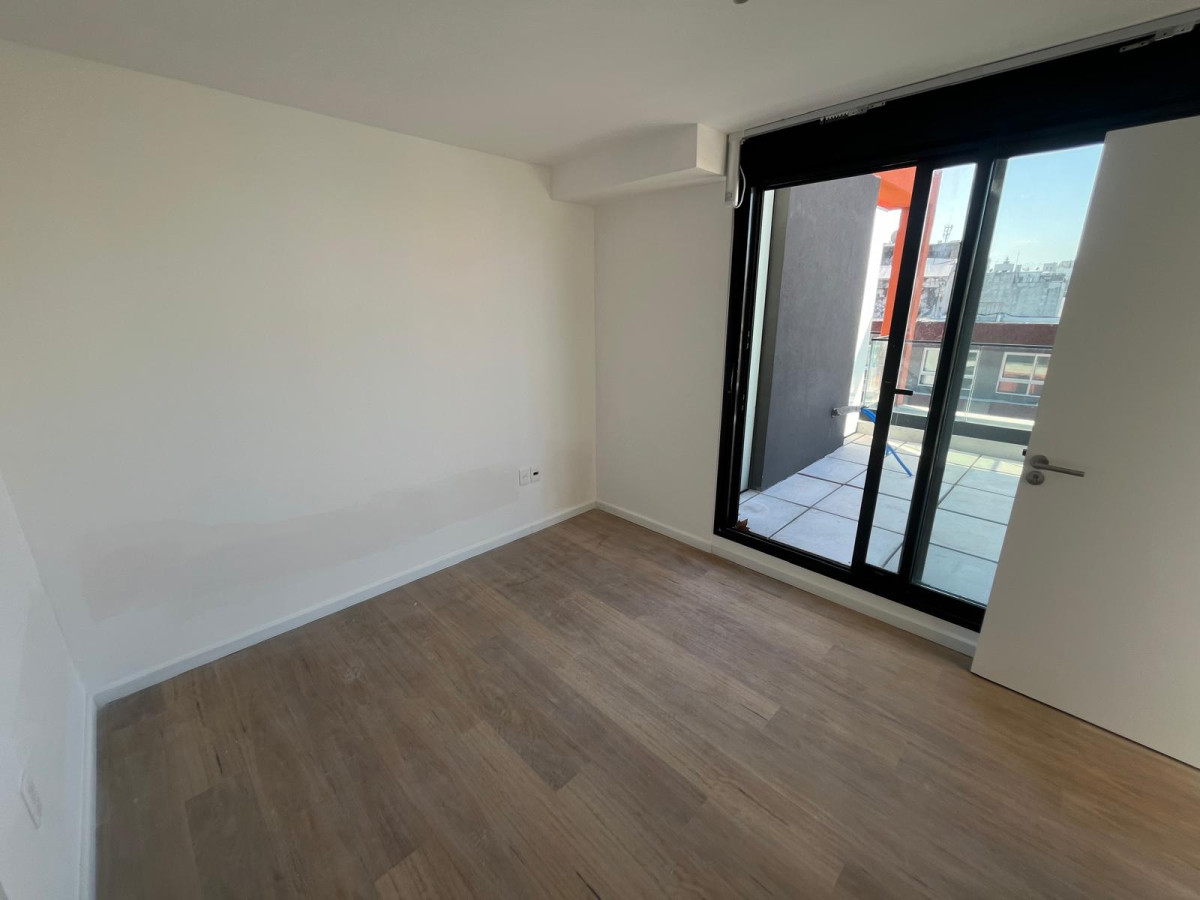 Apartamento ID.6572 - Venta Apartamento A Estrenar Centro 1 Dorm Terraza Parrilero