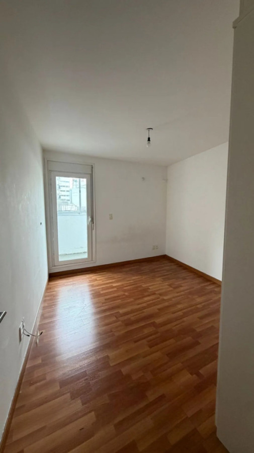 Apartamento ID.13139 - Alquiler Apartamento De 1 Dormitorio Impecable Garaje Opcional En Cordón