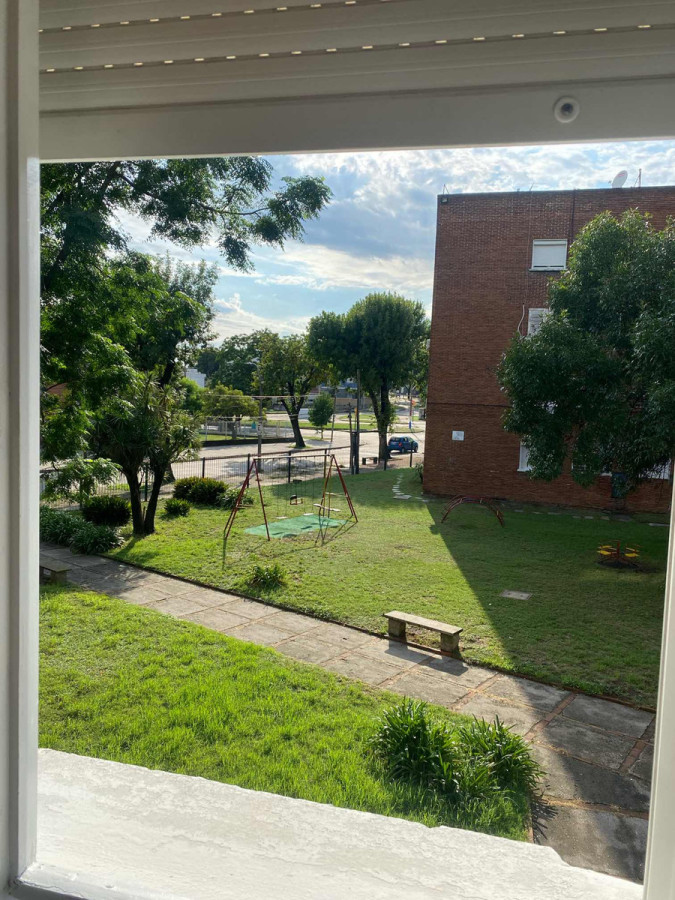 Apartamento ID.8697 - Venta De Apartamento 2 Dormitorios Mercado Modelo