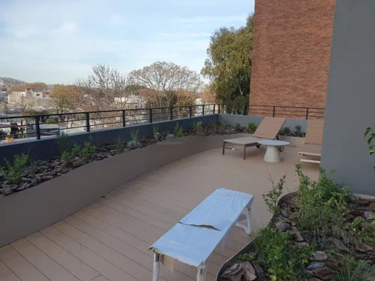 Apartamento ID.11007 - Hermoso Apartamento De 2 Dormitorios Con Cochera