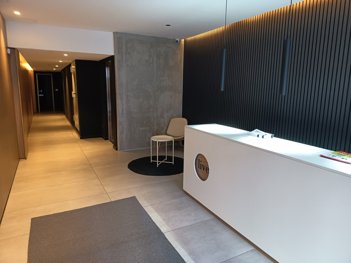 Apartamento ID.13146 - Alquiler Apartamento Nuevo De 1 Dormitorio Con Balcón Al Frente En Centro