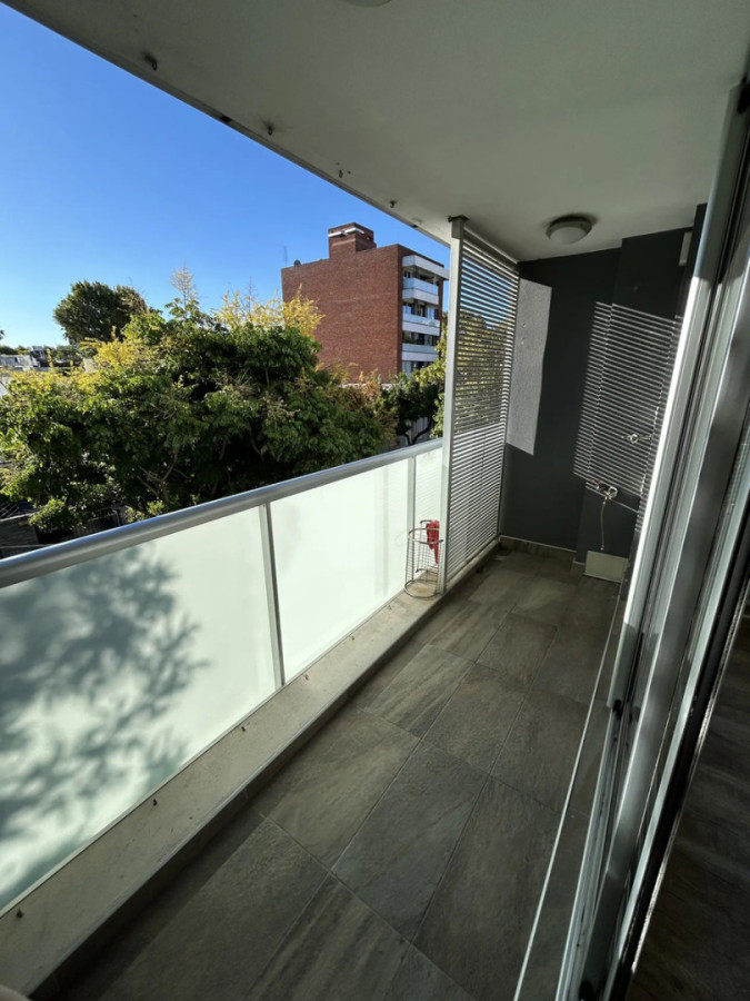 Apartamento ID.12571 - Alquiler Apartamento 2 Dormitorios Con Cochera La Blanqueada