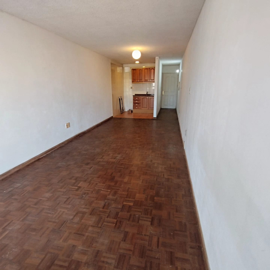 Apartamento ID.4014 - Alquiler Monoambiente Con Patio En Pocitos Nuevo Luminoso