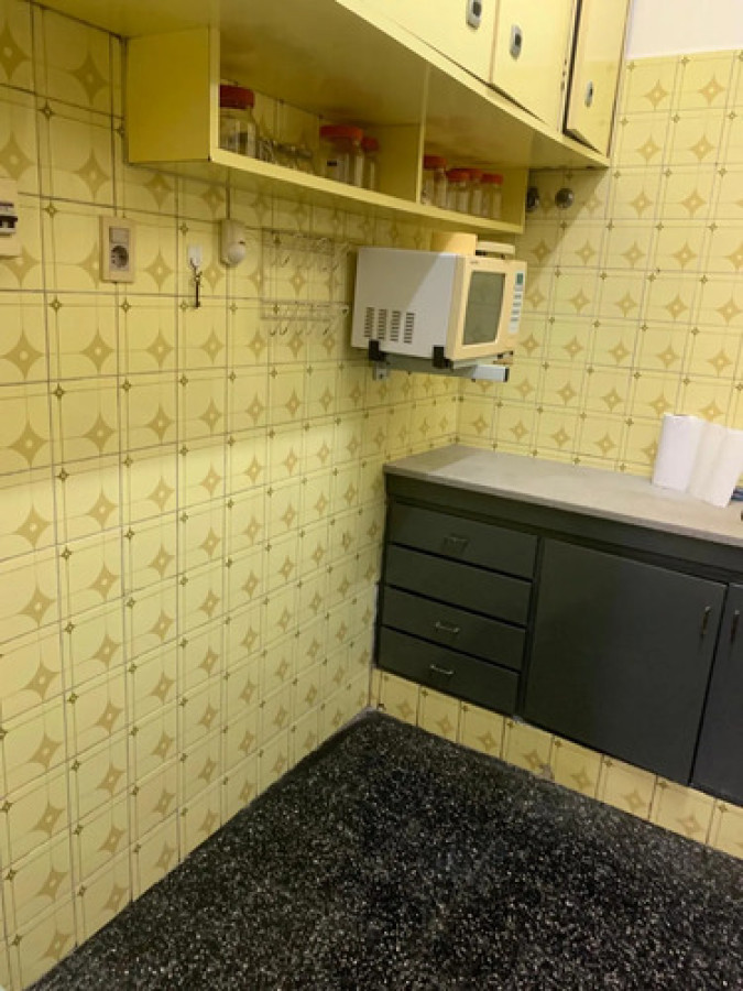 Apartamento ID.13000 - Apartamento En Alquiler Semi Amueblado 1 Dormitorio Zona Cordón