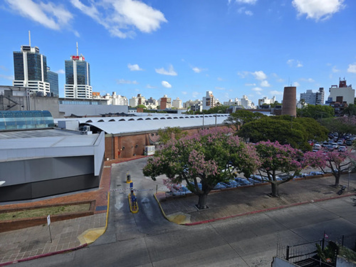 Apartamento ID.11966 - Alquiler de apartamento 3 dormitorios en Buceo