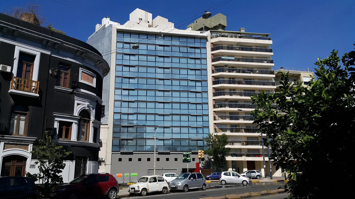 Apartamento ID.12480 - Alquiler Monoambiente Luminoso Buena Ubicación Parque Rodó