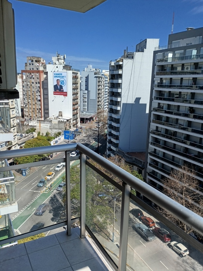 Apartamento ID.5806 - Alquiler Apartamento Tres Cruces 1 Dormitorio Amueblado