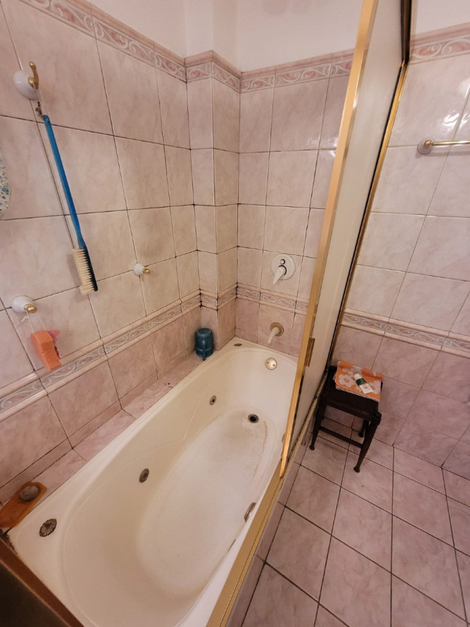 Apartamento ID.3217 - Venta Apartamento 4 Dormitorios 3 Baños Pocitos Losa Radiante