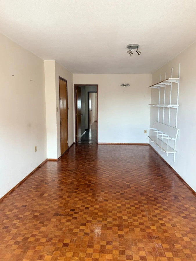 Apartamento ID.13112 - Alquiler Apartamento Al Frente 2 Dormitorios 2 Baños Garaje En Puerto Buceo