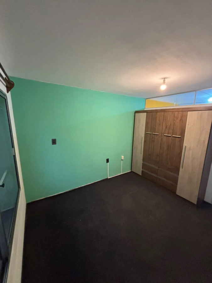 Apartamento ID.12997 - Venta De Monoambiente Con Divisiones Sobre Avenida 18 De Julio En Cordón