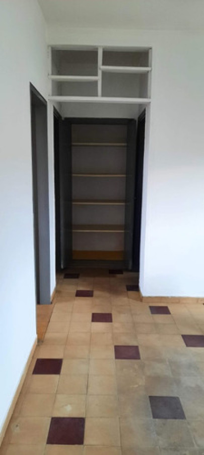 Apartamento ID.10198 - Alquiler Apartamento 2 Dormitorios Curva Maroñas, Frente A Supermercado Disco