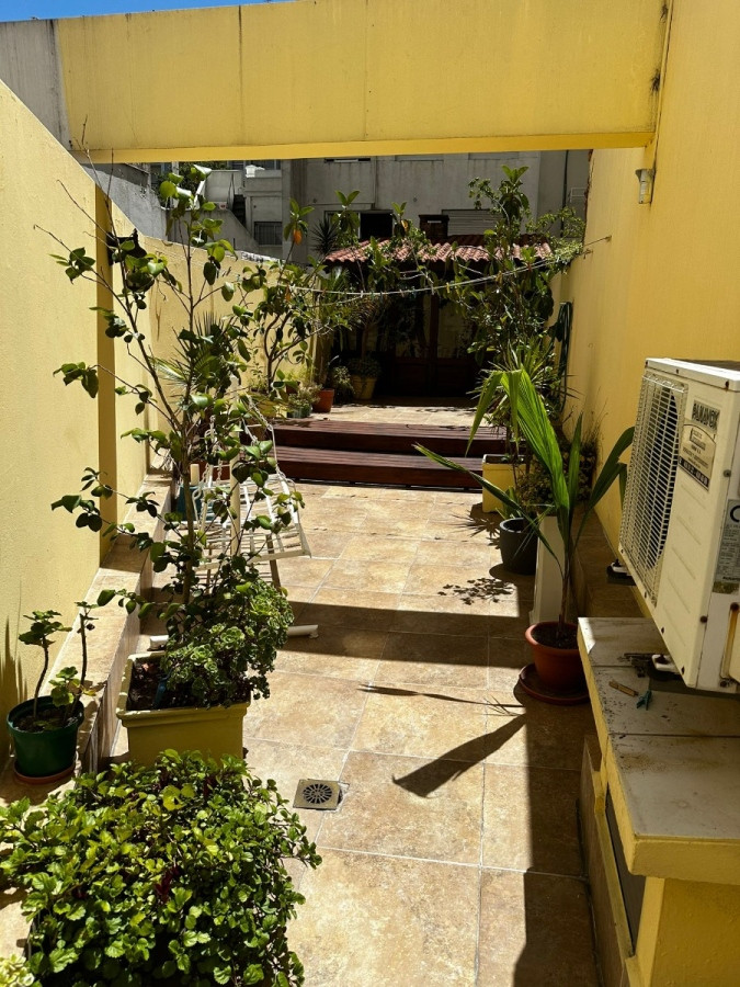 Apartamento ID.3976 - Venta Apartamento Planta Baja Con Fondo Barbacoa Villa Biarritz