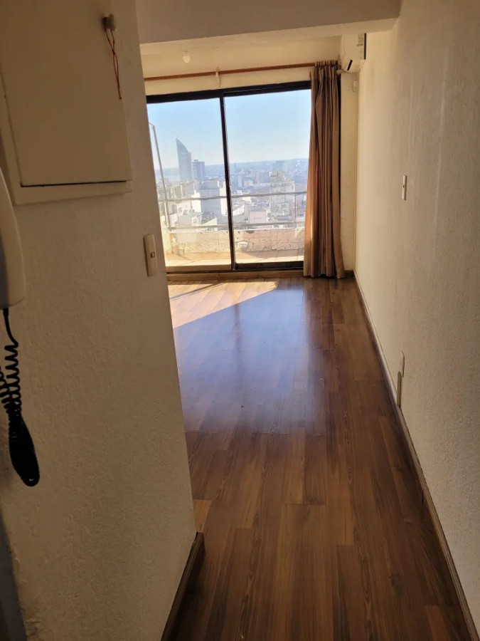 Apartamento ID.10209 - Alquiler Monoambiente Al Frente Vista Panorámica En Cordón