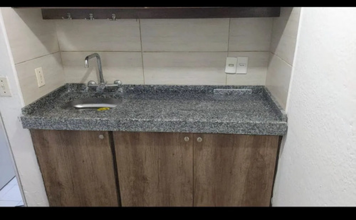 Apartamento ID.12210 - Alquiler Monoambiente Muy Buena Vista A 18 De Julio Cordon