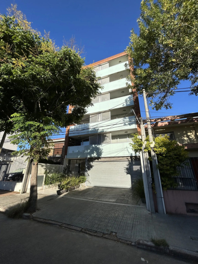Apartamento ID.12571 - Alquiler Apartamento 2 Dormitorios Con Cochera La Blanqueada