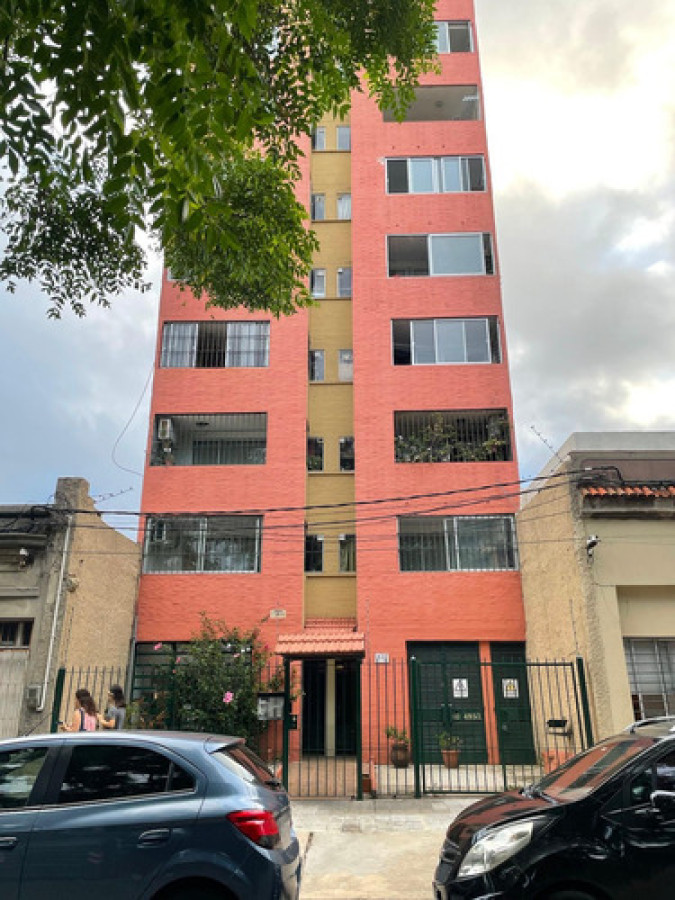 Apartamento ID.10411 - VENTA APARTAMENTO EN BUCEO 2 DORMIORIOS Y BALCÓN!