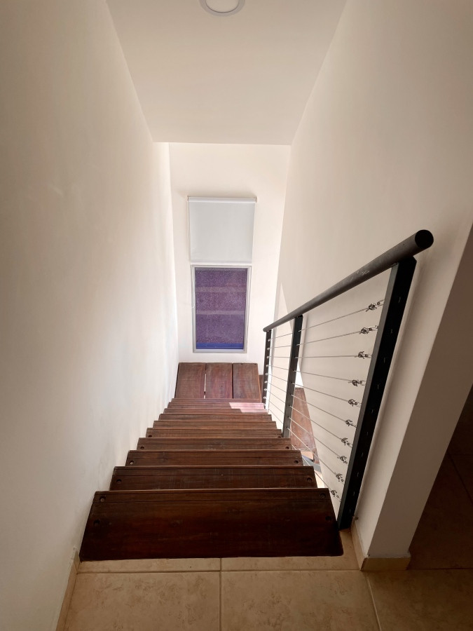 Apartamento ID.5564 - Alquiler Duplex 2 Dorm Balcón Patio Cochera Malvin Norte
