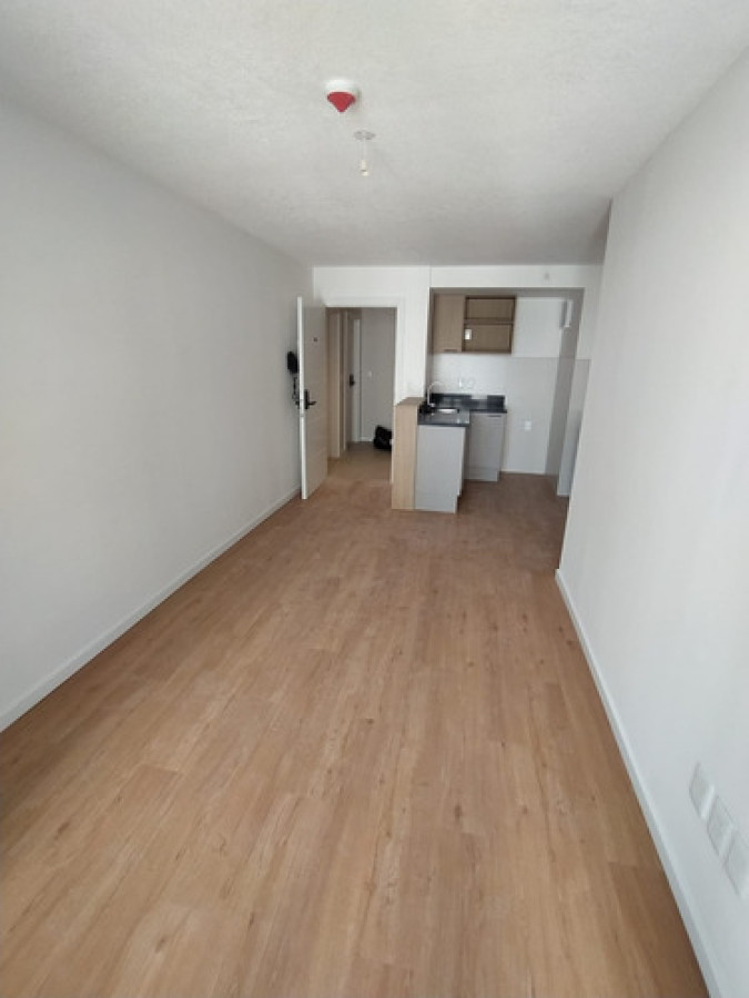 Apartamento ID.11426 - Dueño Alquila Apto 1 Dorm Amplio Y Luminoso. Balcon, Aire Acondicionado. Gym, Lavadero, Barbacoas Y Demás Amenities. Ventura Boulevard La Blanqueada