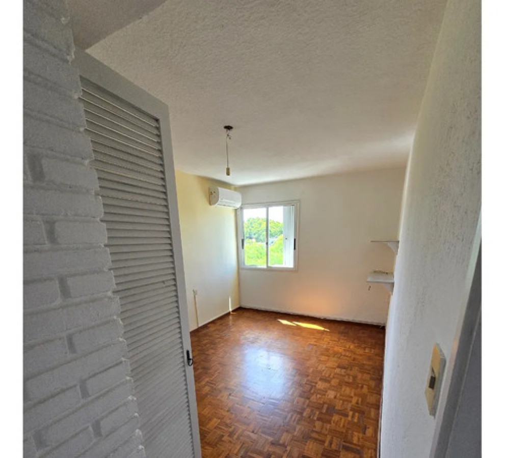 Apartamento ID.11966 - Alquiler de apartamento 3 dormitorios en Buceo