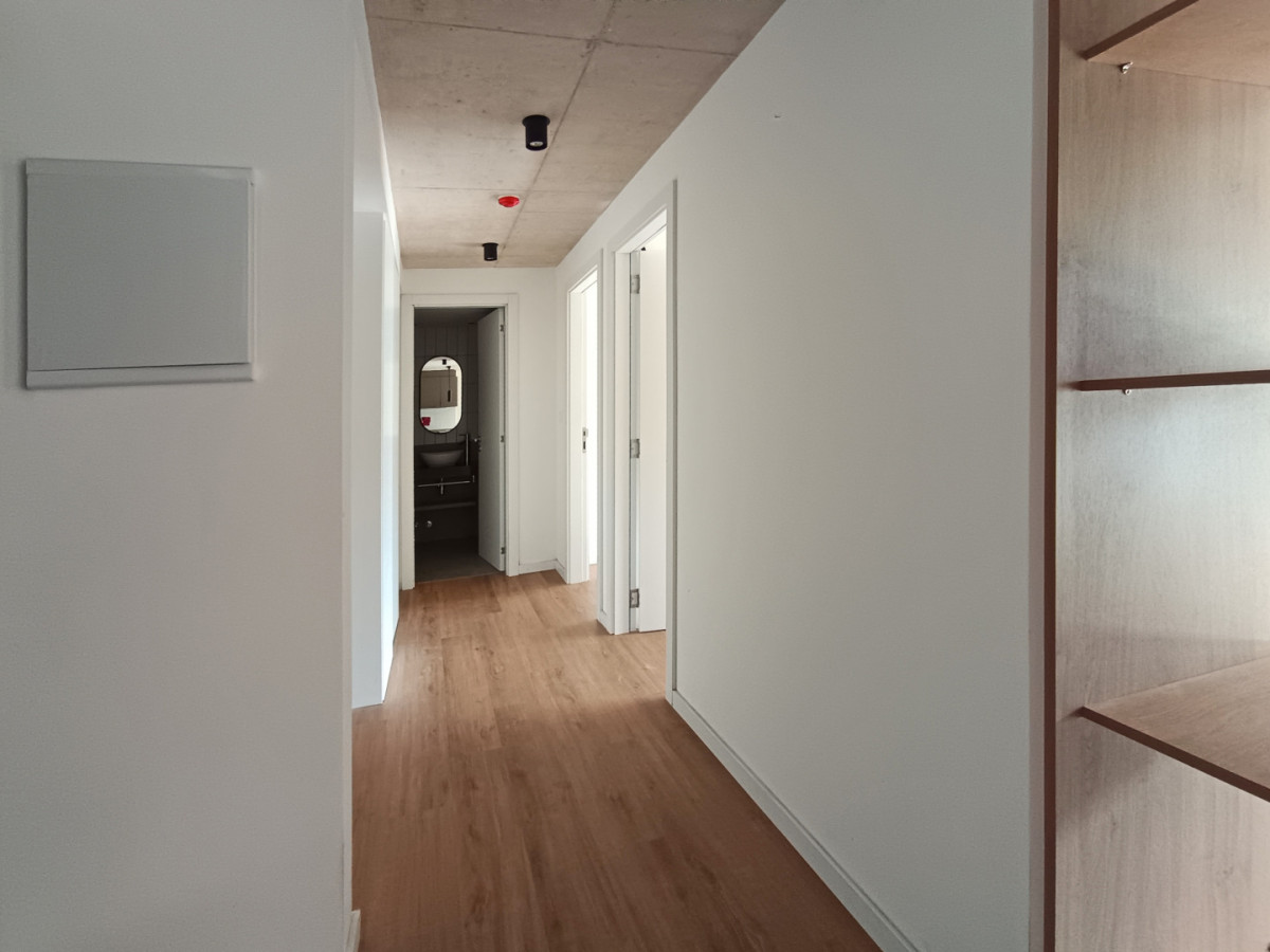Apartamento ID.13150 - Alquiler Apartamento A Estrenar 2 Dormitorios Balcón Al Frente En Centro