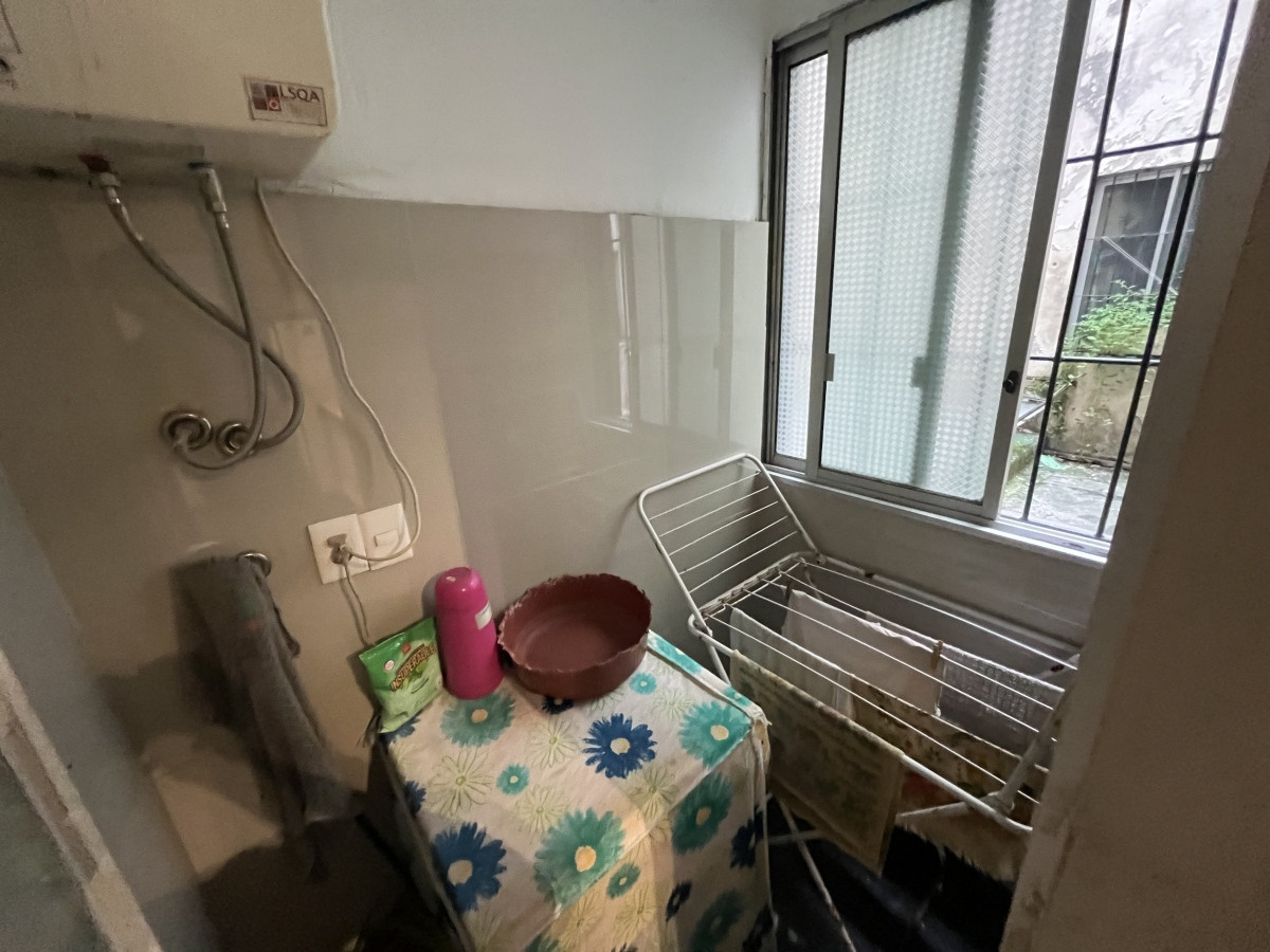 Apartamento ID.4221 - Venta Apartamento 2 Dormitorios Patio Interno Ciudad Vieja