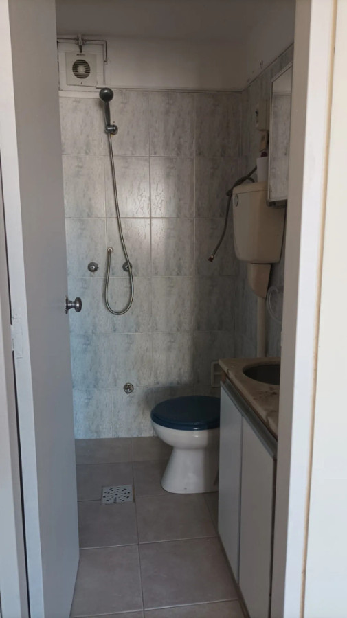 Apartamento ID.13137 - Alquiler Monoambiente Con Mampara Divisoria Cordón Luminoso