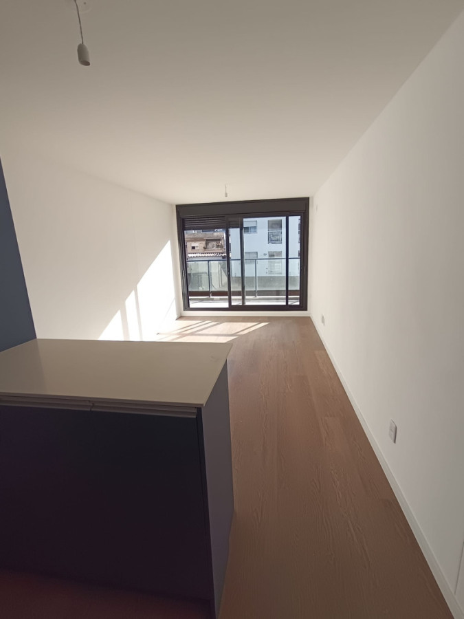 Apartamento ID.10856 - Alquiler Amplio Monoambiente A Estrenar Opción Garaje Cordón