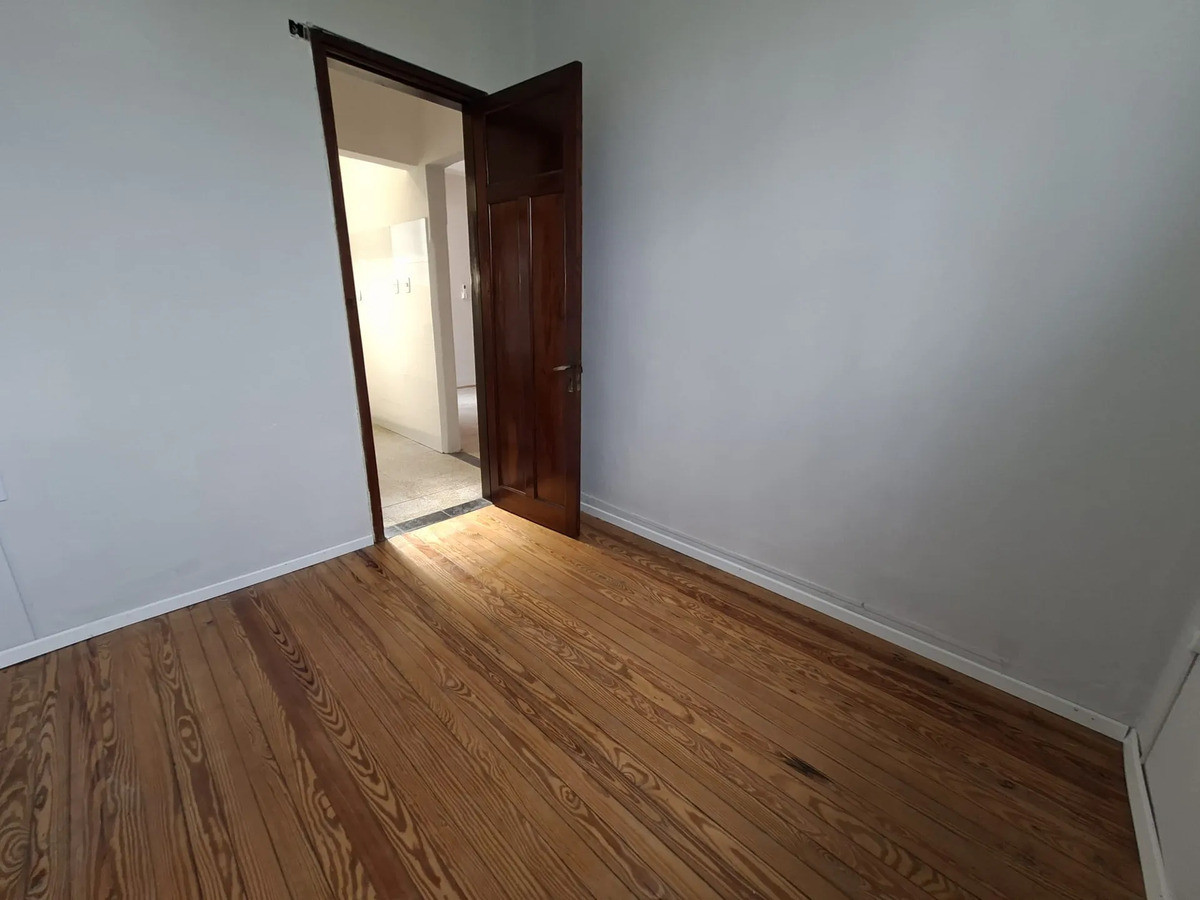 Apartamento ID.12654 - Alquiler Apartamento Reciclado 2 Dormitorios Pocitos Nuevo