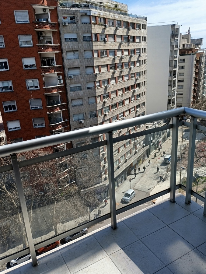 Apartamento ID.5806 - Alquiler Apartamento Tres Cruces 1 Dormitorio Amueblado