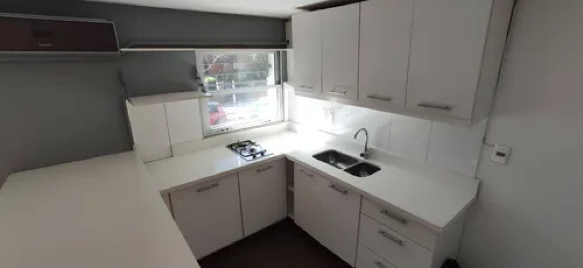 Apartamento ID.9749 - Hermoso Apartamento En Pocitos De Un Dormitorio Y Gran Terraza Con Parrillero