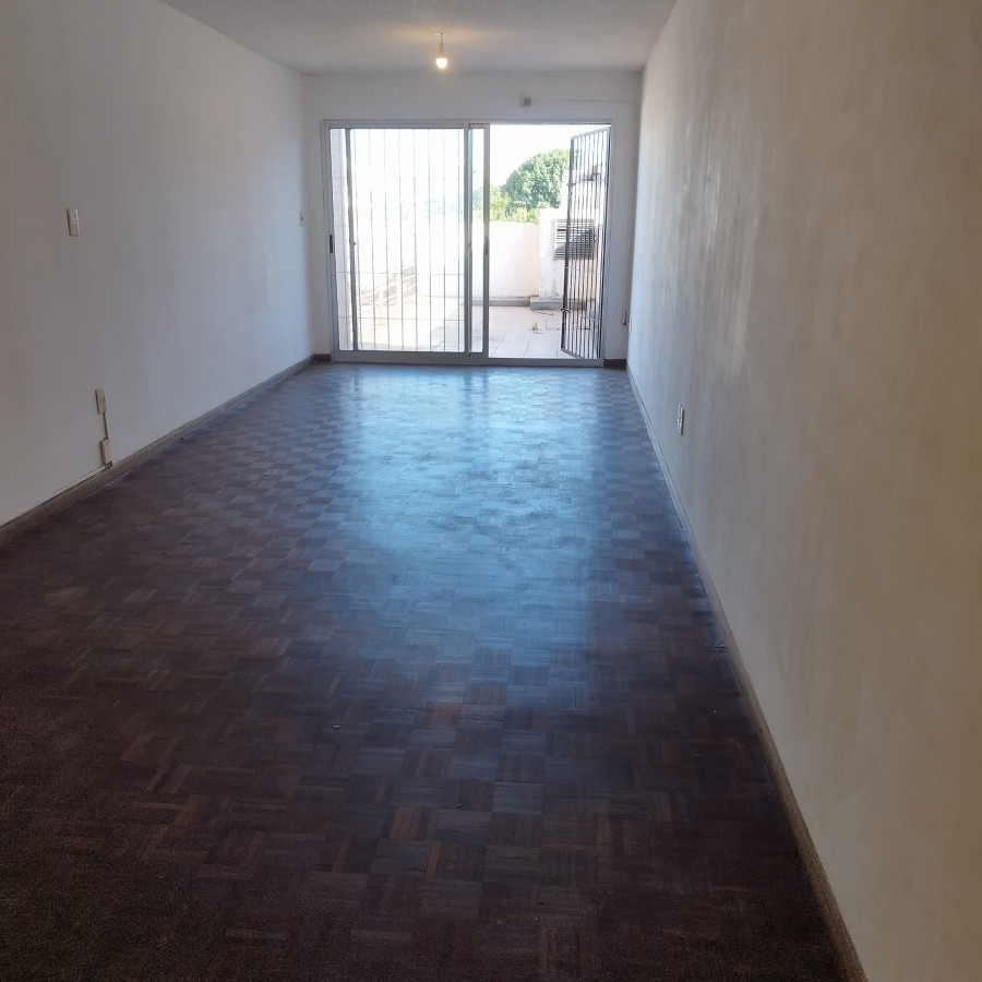 Apartamento ID.4014 - Alquiler Monoambiente Con Patio En Pocitos Nuevo Luminoso