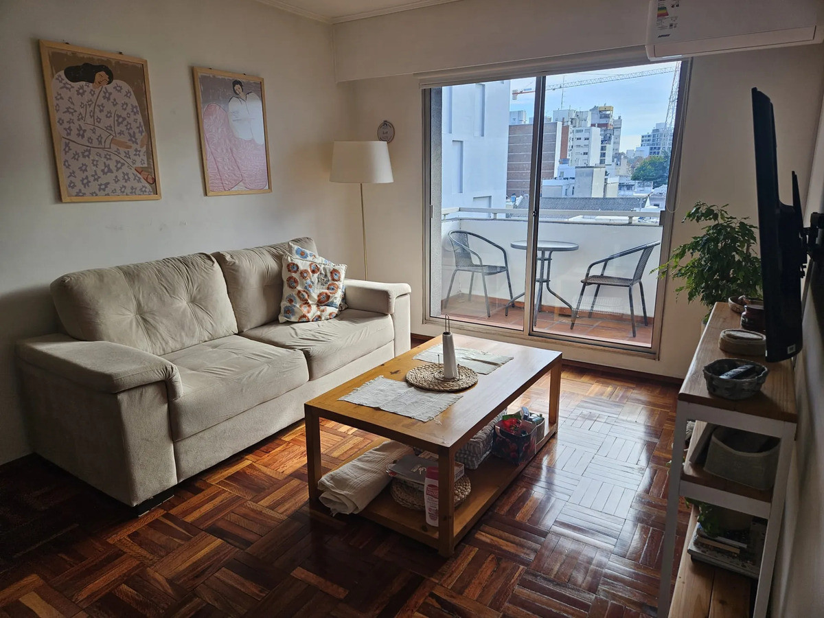 Apartamento ID.12993 - Alquiler Apartamento De 2 Dormitorios 2 Baños Amplio Y Luminoso En Cordón